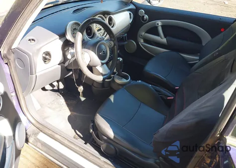 2005 Mini Cooper из США, поврежденный, VIN WMWRC33475TJ65853